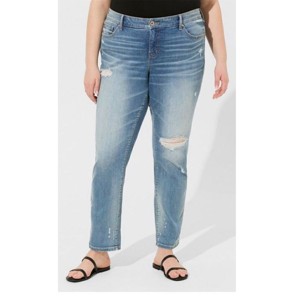 Torrid Boyfriend Straight Vintage Stretch Mid-Rise Distressed Jeans Plus Size 22